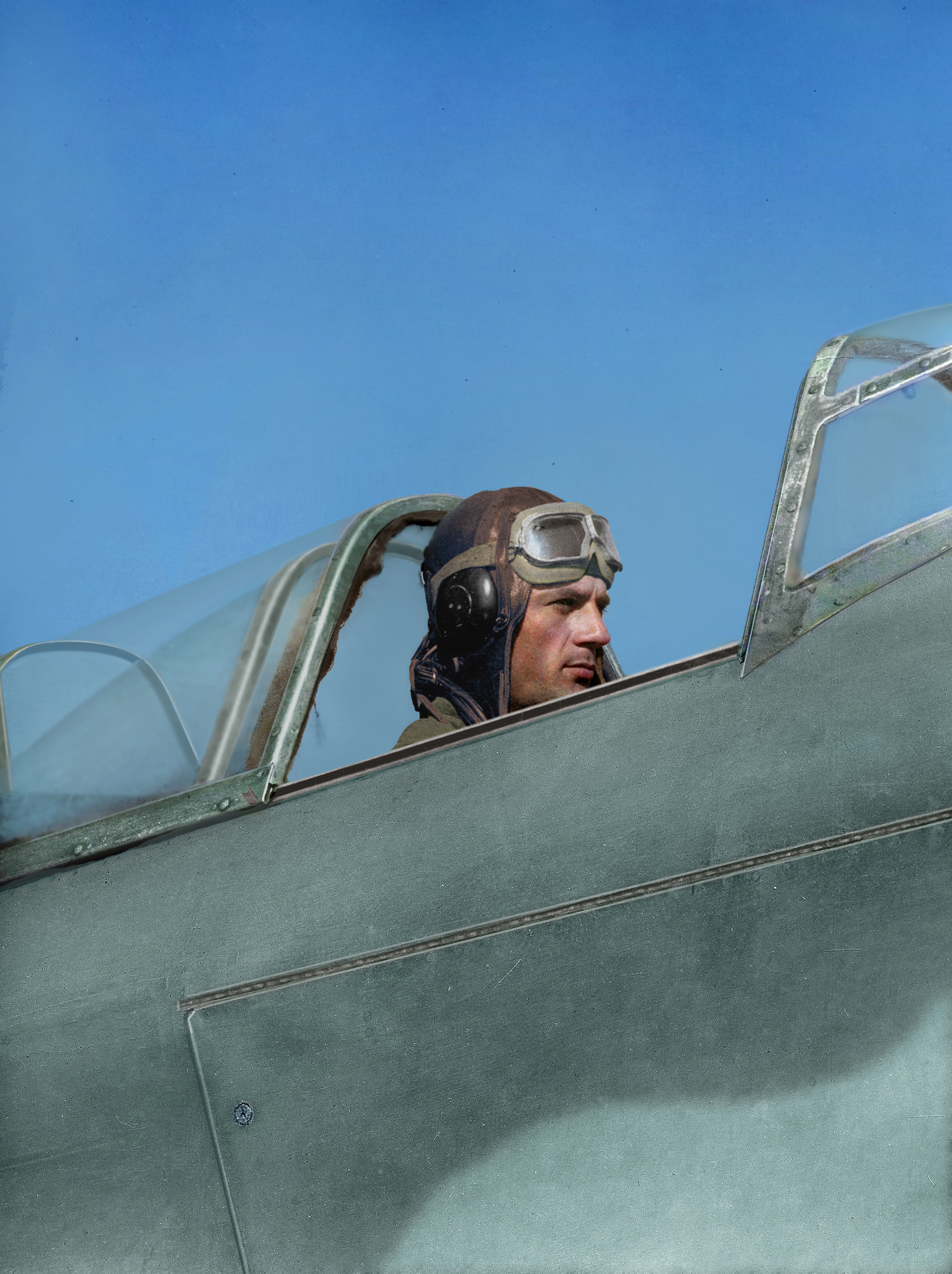 soviet-pilot-ww2.jpg